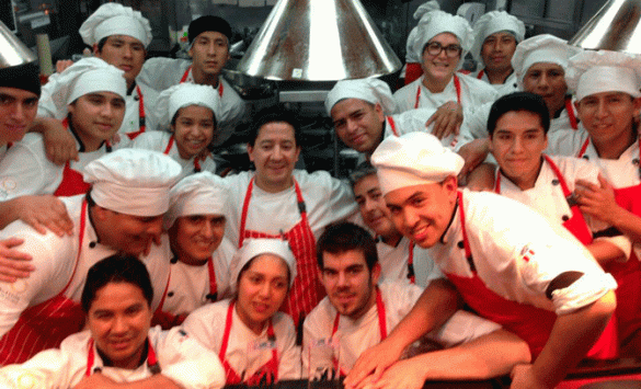 El equipo de Astrid y Gastón, de Lima