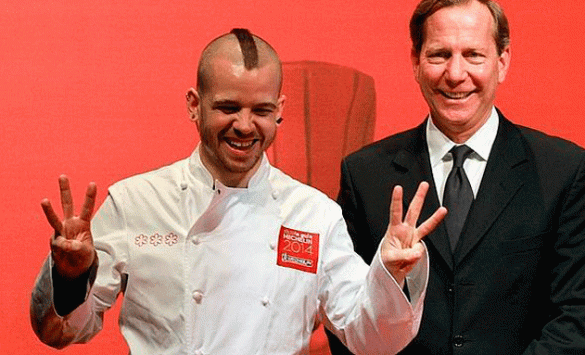 La alegría desbordante de David Muñoz al lograr la tercera estrella