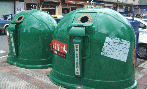 Iglús de recogida de envases de vidrio