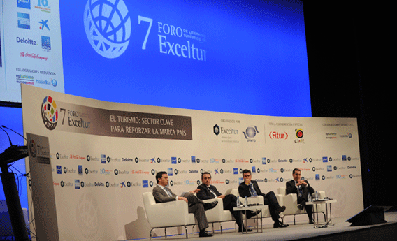 Mesa redonda del VII Foro Exceltur