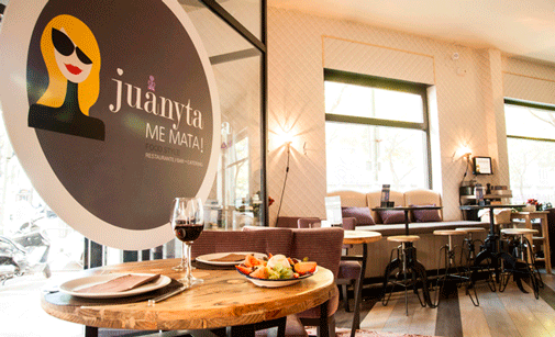 Juanyta me mata! ocupa un local con amplios ventanales