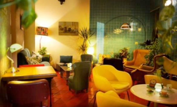 Salones del nuevo Anticafé