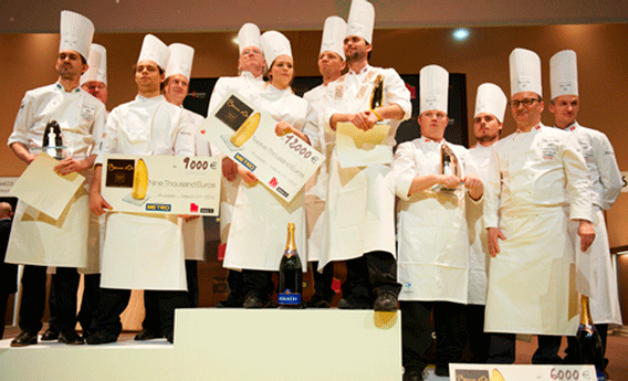 El equipo sueco recibe el premio como ganador del Bocuse d'Or europeo