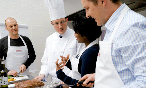 Asistentes a un seminario CookingLive de Rational