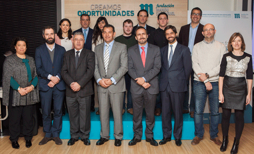 Integrantes de la Fundación Mahou San Miguel, directores de las entidades sociales y escuelas colaboradoras y algunos jóvenes beneficiarios del programa