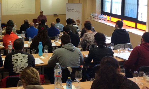 Formación para profesionales del esoterismo en Canarias