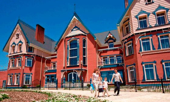 La Mansión de Lucy es el primer hotel 5 estrellas de Port Aventura