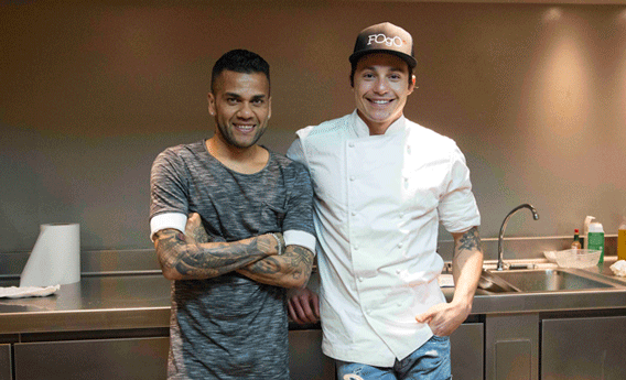 Dani Alves y su chef personal, João Alcântara, impulsores de Fogo