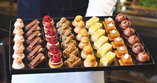 Profsional Horeca, Bandeja de pastelitos de Traiteur de París
