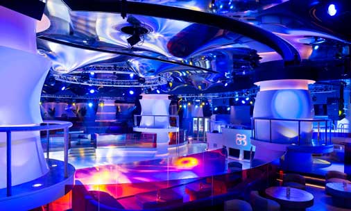 El espectacular interior de Pacha Macao, con una pista de baile de 90 m2