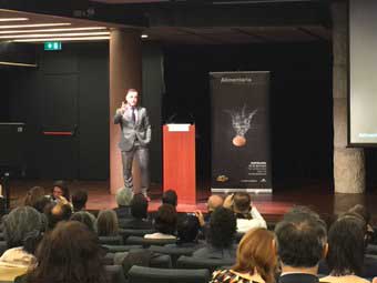 El director general de Alimentaria, J. Antonio Valls,