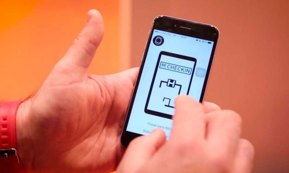 Sistema de apertura de puerta con el móvil de BeChekin