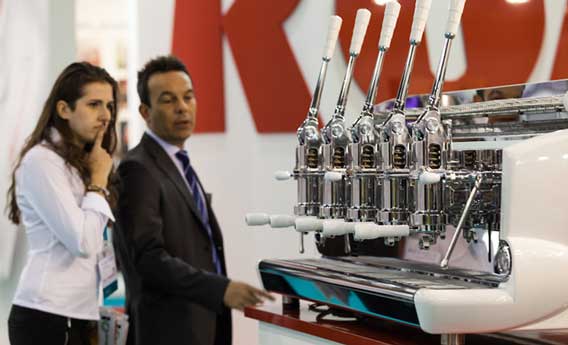 Máquina de café en la feria Host