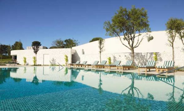 La piscina del hotel Camiral