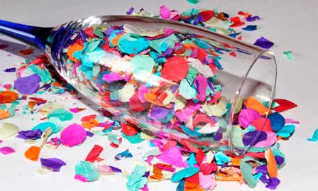 Copa con confetti
