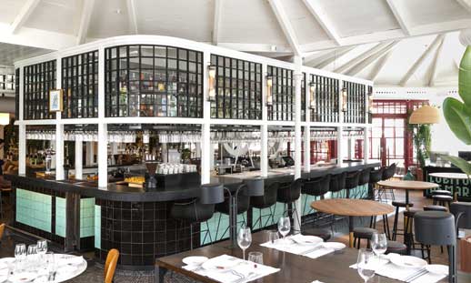 La imponente barra de Lobito de Mar,