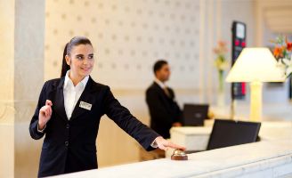 profesionalhoreca recepcionistas de hotel, programa Anfitriones Turismo