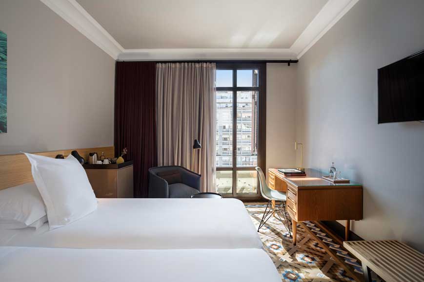 Profesionalhoreca, habitación del hotel Alexandra Barcelona reformada, 2019