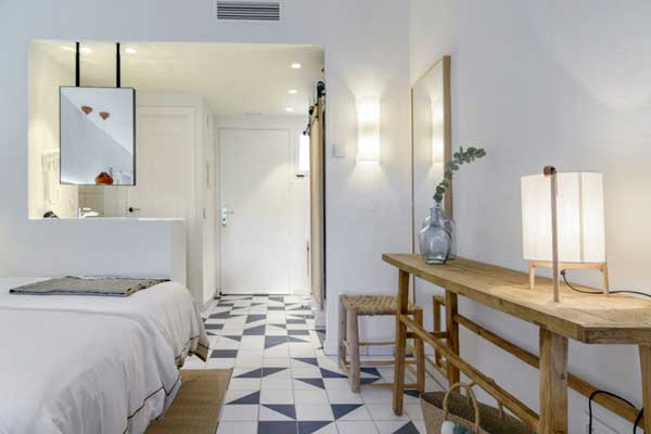 Profesionalhoreca, Apartamento del resort Cala Giverola, realizado por Denys & von Arend