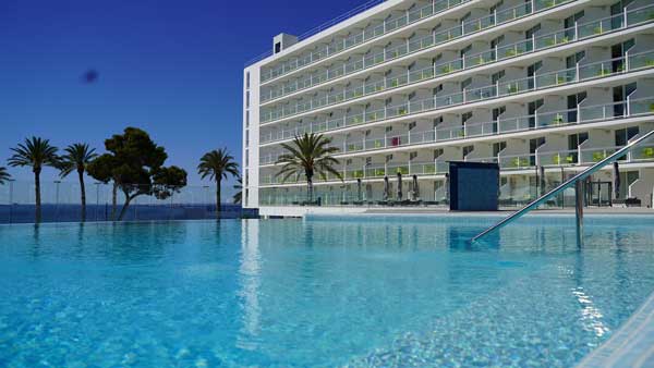 Profesionalhoreca, resort The Ibiza Twiins, fachada