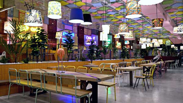 Profesionalhoreca, El colorido interiorismo del nuevo restaurante The Fitz, en La Eliana