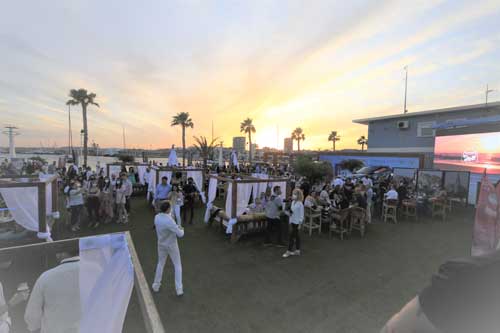 Profsionalhoreca, terraza del complejp Ocean en el Puerto de Alicante