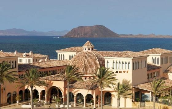 ProfesionalHoreca, exterior del Secrets Bahía Real Resort & Spa