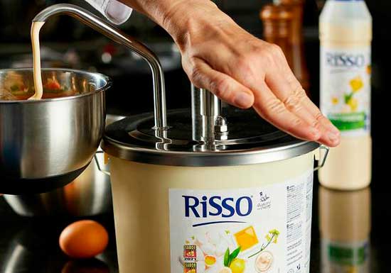Profesionalhoreca, dispensador de Mayonesa Superior Risso