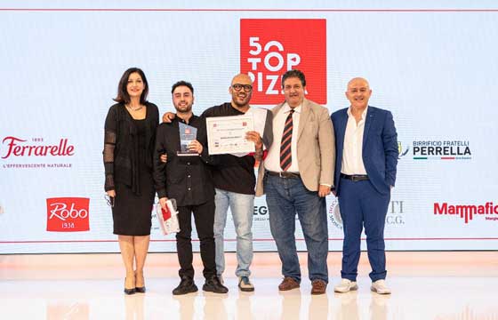 Profesionalhoreca, Los chefs de la barcelonesa Sartoria Panatieri reciben el premio que les acredita como Mejor pizzería de Europa 2023 según 50 Top Pizza