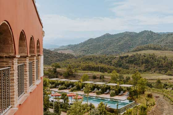 Profesionalhierca, exterior del Gran Hotel Mas d'en Bruno