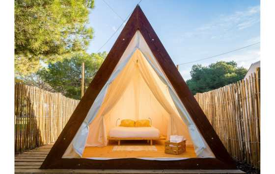 ProfesionalHoreca- Garrofer Green Camping, Holacamp, el alojamiento más original de España