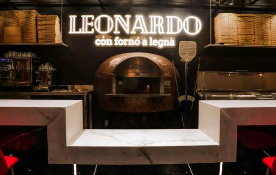 ProfesionalHoreca- horno de leña del restaurante Leonardo, en LaFinca Grand Café