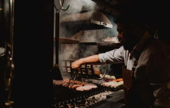 ProfesionalHoreca- José Antonio Figueroa, maestro parrillero de Ceferino, parrilla argentina