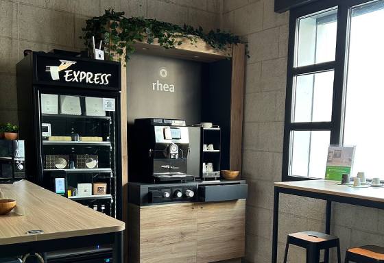 Profesionalhoreca, máquina de café superautomática rhTT1 de Rheavendors