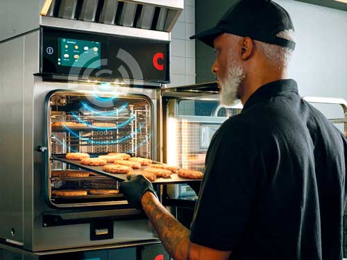 Profesionalhoreca, horno mixto Convotherm mini pro con inteligencia artificial ConvoSense,