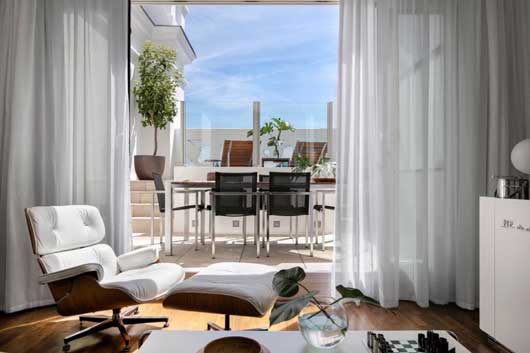 Profesional Horeca, habitación del hotel Me Madrid Reina Victoria