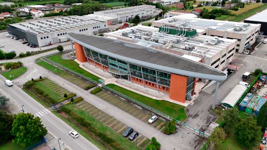 Profesional horeca, Sede central de Unox, en Padua (Italia)