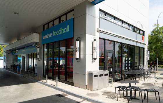 Profesional Horeca, hamburgueseria Vicio en la estación Moeve en Getafe