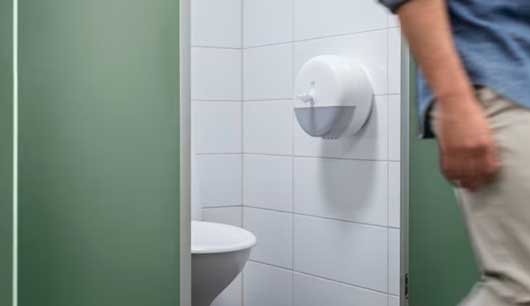 Profesional Horeca, dispensador de papel higiénico Tork SnartOne