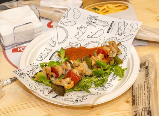 Profesional Horeca, brocheta de calamar y langostino, de Ibercook Food Service, Congalsa