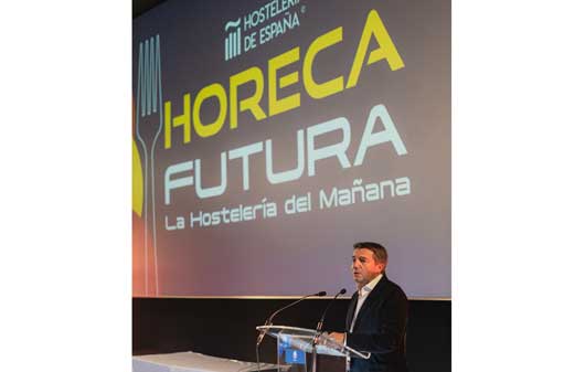 Perofesionalhoreca, José Luis Álvarez Almeida, presidente de Hostelería de España, hablando sobre la reconversión de la restauración