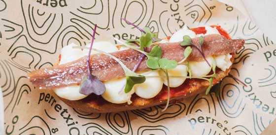 Profesional Horeca, pintxo de Perretxiko en Bernabéu Market