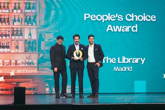 Profesional Horeca, ntrega del premio a The Library, en Madrid, ganador de los TheFork Awards 2025