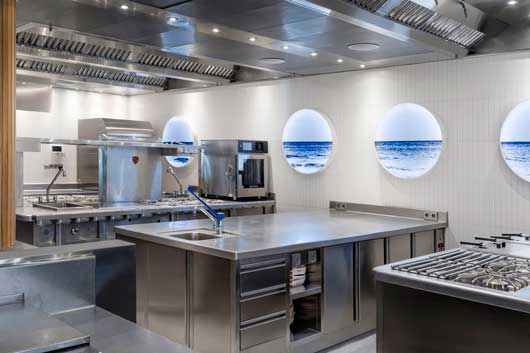 Cocina del restaurante La Maruca, proyecto de CHgroup