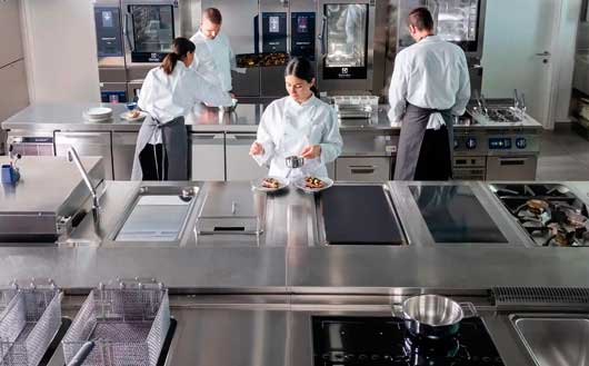 Profesional Horeca, cocina de la gama e-XP de Electrolux Professional