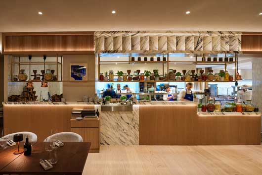 Profesionalhoreca, cocina vista de Nota Blu New Brasserie Madrid, Casanis Group