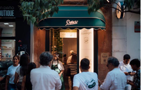 Profesionalhoreca, local de la cadena de perritos calientes Perri’s