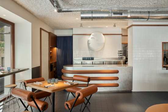 Profesional Horeca- sala de Armando, restaurante especializado en escalope Madrid