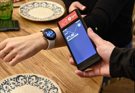 Profesional Horeca, Ágora Payments