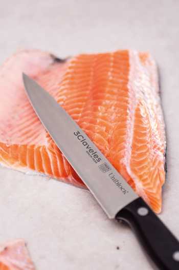 Profesional Horeca, cuchillo Unibloc de 3Claveles 